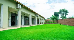 Douglas Lodge & Apartments - Image 4