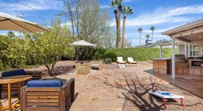 Royal Modern -Stylish Home with Casita and Grille - Image 3