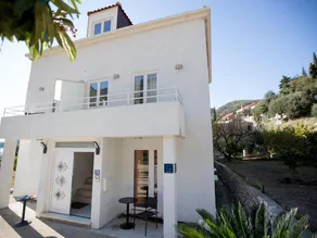 Penthouse apartment with teracce jacuzzi and sea view,10m from sea,free parking - Image 4