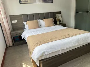 Yueman Xilou Theme Inn - Image 5