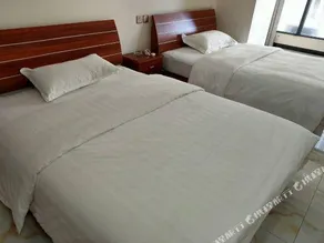 Kunming Changyue Hotel - Image 3