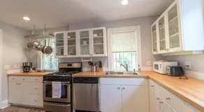 321 E Congress Garden - Image 3