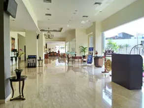 Horison Hotel Sukabumi - Image 4