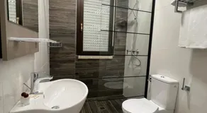 Tiby Hotel - Image 2