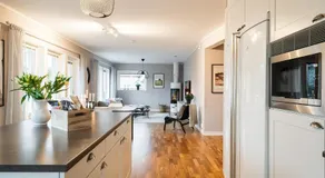Guestly Homes - Spacious 2BR Executive Residence - Image 3