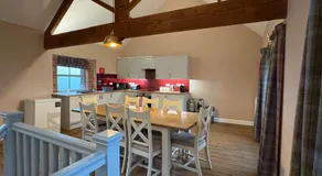 Nellies Shed, Wolds Way Holiday Cottages, 3 bed spacious cottage - Image 3