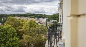 Hotel Paris - Image 5