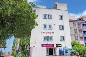 Hotel O SKP GRAND - Image 4