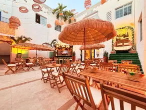 Hotel Harrison On the Beach - Image 2