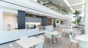 Innovation Hotel - Image 4