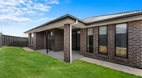 Family-Friendly 4BR Haven - Big Space Comfort - Image 3