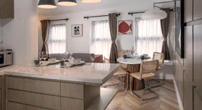 Trueman Court Luxury Serviced Apartments - Image 4