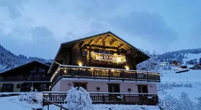 Les 9 Névés, Restaurant & Chambres d'hôtes - Image 3
