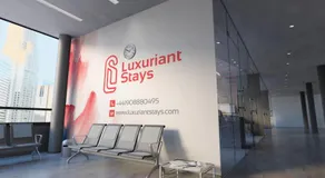 Airport Lounge - 3 Bed - 6 Persons - Image 2