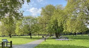 Double Room in Fulham, Central - Image 3