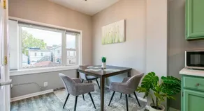 Logan Sq 4BR - Free Parking - Near Nightlife & DT - Image 5