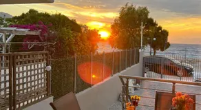 Akrotiri Luxury Suites - Image 5