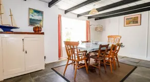 Polcreek Farmhouse - Image 4