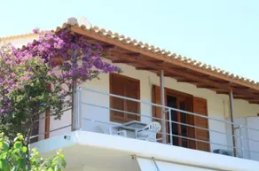 Theodore Apartments - Image 5