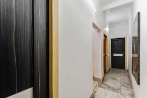 OYO 78077 Saga Inn Guest House - Image 2