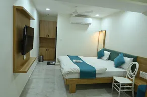 Hotel Daily Stay - Image 3