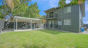 Elegant Wynwood Flats - Image 5