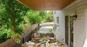 Cherrywood Home Near UT - ATX - Private Backyard - Image 5