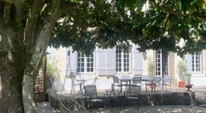 Manoir la Meffrais 1741-Chambres d'hôtes à 3 min de Dinan-Parking Privé - Image 4