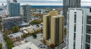 P8G Remodel 2BR/2BA downtown ATL-Parking & Balcony - Image 5