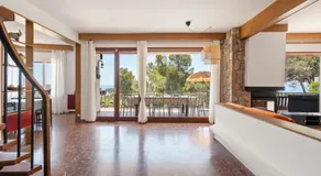 Charming house in Castelldefels - Image 3