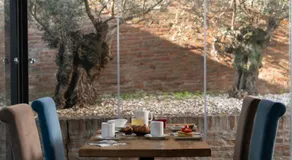 Maxxim Hotel & Loft - Image 4