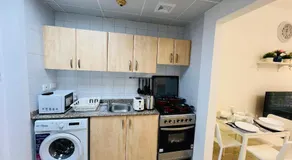 Spacious Furnished studio with balcony Spain cluster International city - Image 4