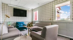 Turinge Hotel - Image 3