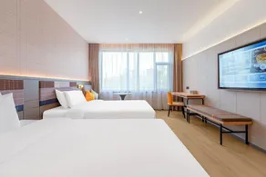 Home Inn Plus - Qingdao Huangdao Chongming Island Road - Image 3