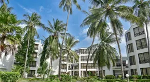 North Coast Beach Hotel - Image 2