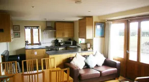 Ty Nant Cottages and Suites - Image 4