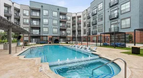 Modern Loft City View - Image 2