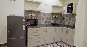 Modern Elegance - 1BHK Serviced Apartment in Arpora - Image 3