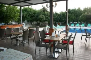 Marvera Hotel - Image 2
