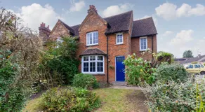 Entire 5 Bed House - Contractors, Family's & More - Free Parking - Image 4