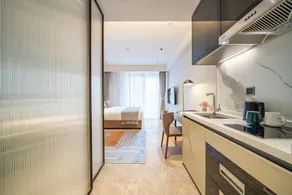 Shiguang ONE International Apartment KKone Futian Port Branch - Image 3