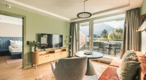 HOP Apartments & Suites - Image 2
