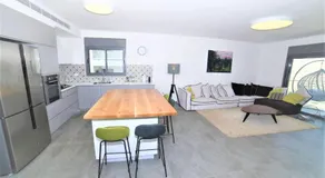 Royal Serenity Penthouse - Image 5