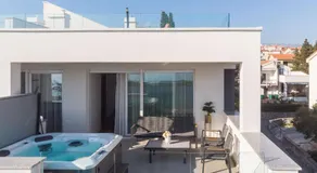 Penthouse Apartment Perla with Jacuzzi - Image 4