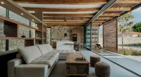 Barefoot Luxury Eressos Apartments - Image 2