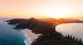 Walking Distance to Shoal Bay Beach - Image 5