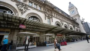 Suite Athéna - Melun gare RER - Studio avec Balcon et parking - Image 2