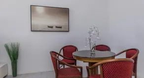 A 1 - spacious apt on the seafront with terrace - Image 4