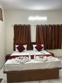 Hotel Royal Inn - Image 3