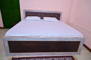 Hotel Red Inn - Image 4